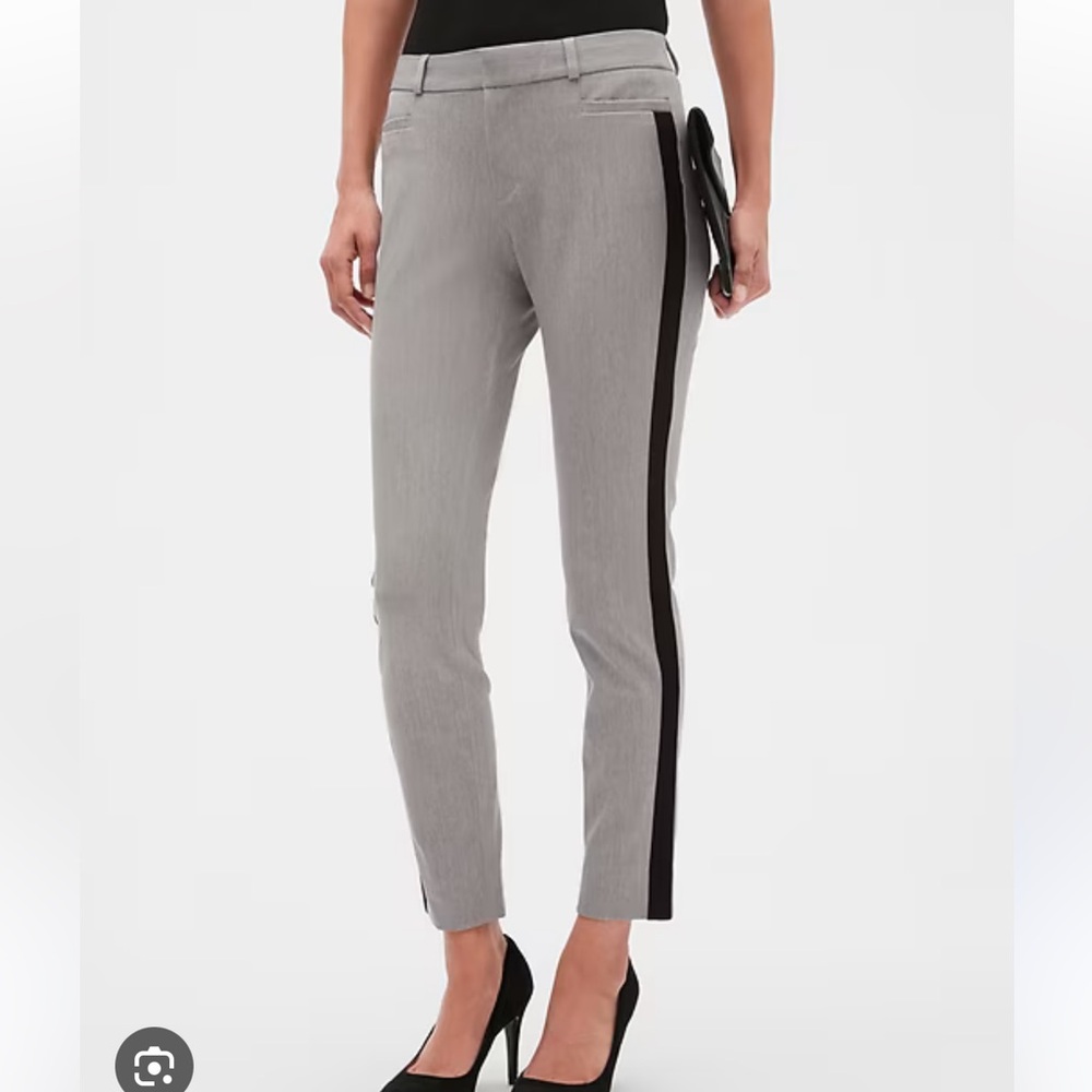 NWT Banana republic curvy fit Sloan pants with side stripe